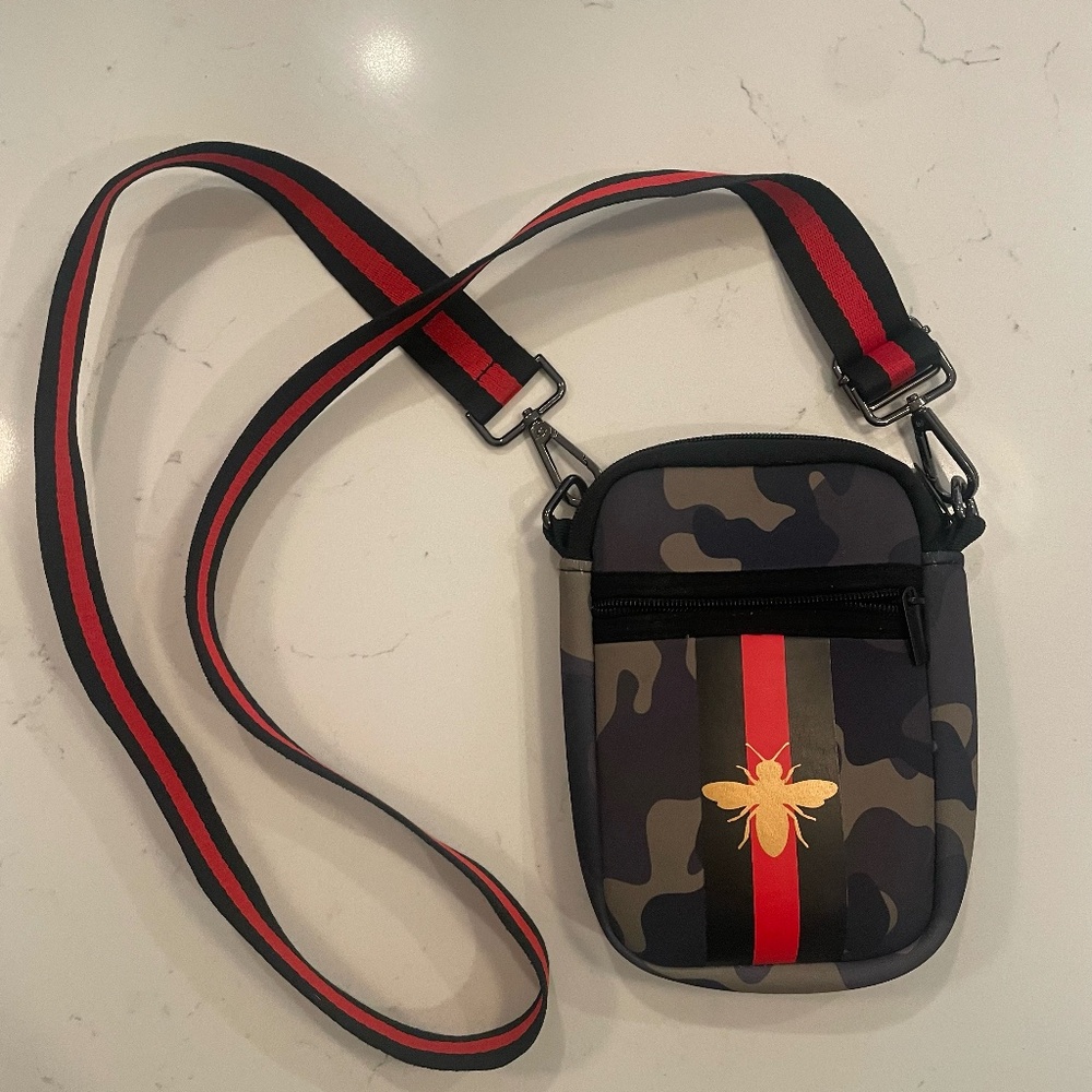 Parker and Hyde Crossbody Camo "Hunter Bee" Neoprene  Cellphone Bag
